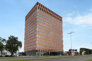 biurowiec w Gdańsku Spaces Wave - biura do wynajęcia - widok budynku z zewnątrz